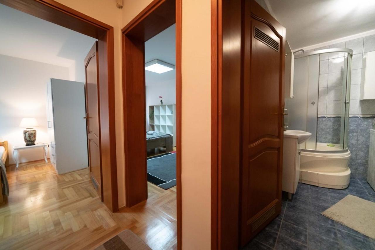 Apartman Yellow House SJJ Exterior foto