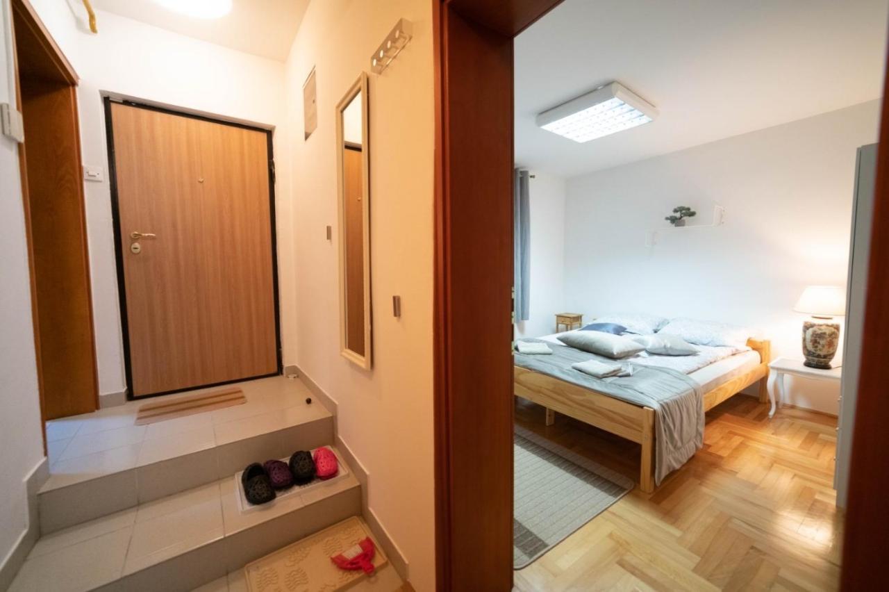 Apartman Yellow House SJJ Exterior foto