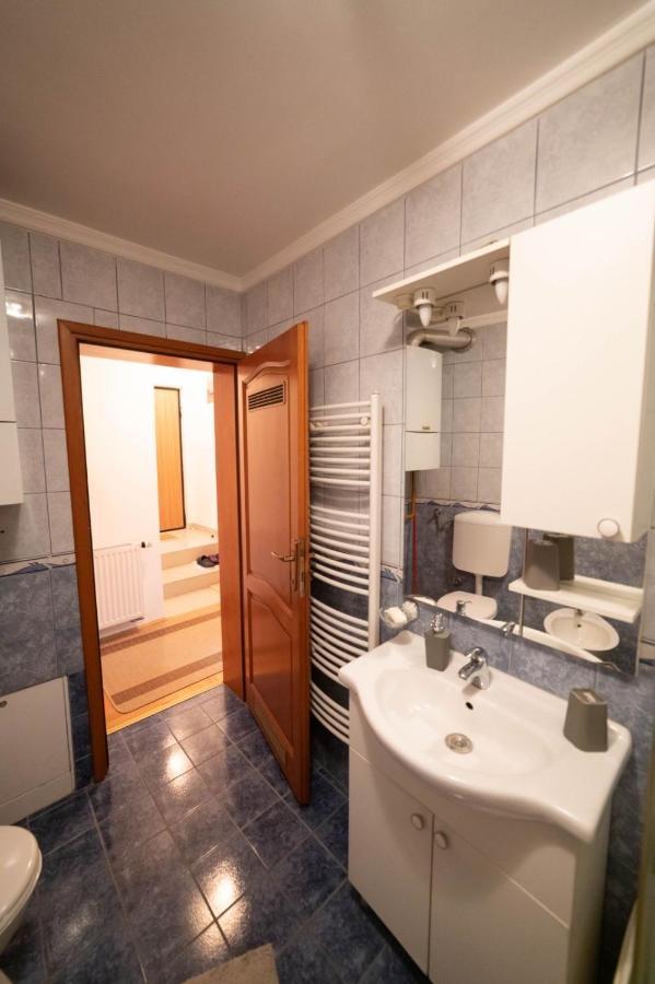 Apartman Yellow House SJJ Exterior foto